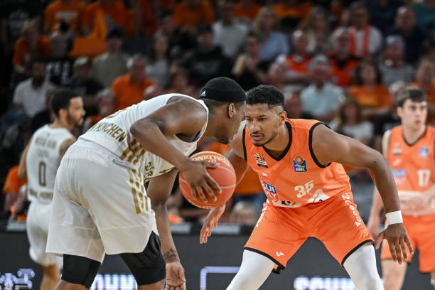 中勇往直前 中勇往直前