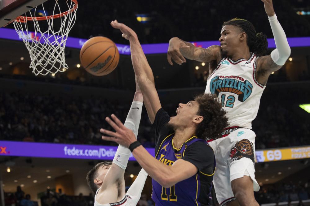 某位控球后 某位控球后